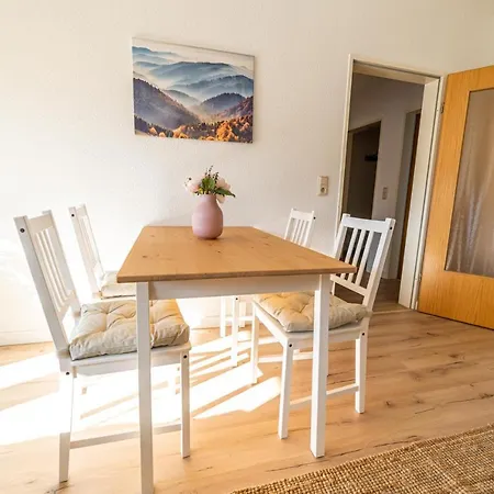 Apartment Fullhouse - - K31 - Balcony - 2 Queensize Beds - Smarttv *