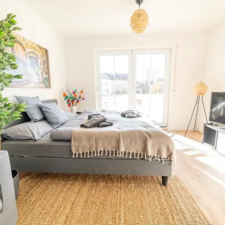 Fullhouse - - K31 - Balcony - 2 Queensize Beds - Smarttv Apartment